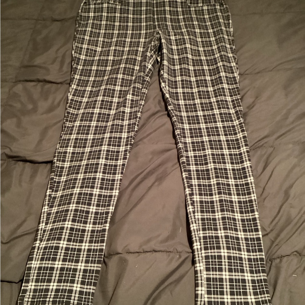 ladies SEVEN Black and white check Pull on Leggings